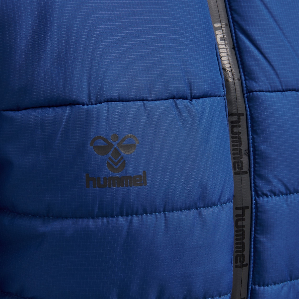 HUMMEL - hmlNORTH QUILTED HOOD JACKET, Damenjacke